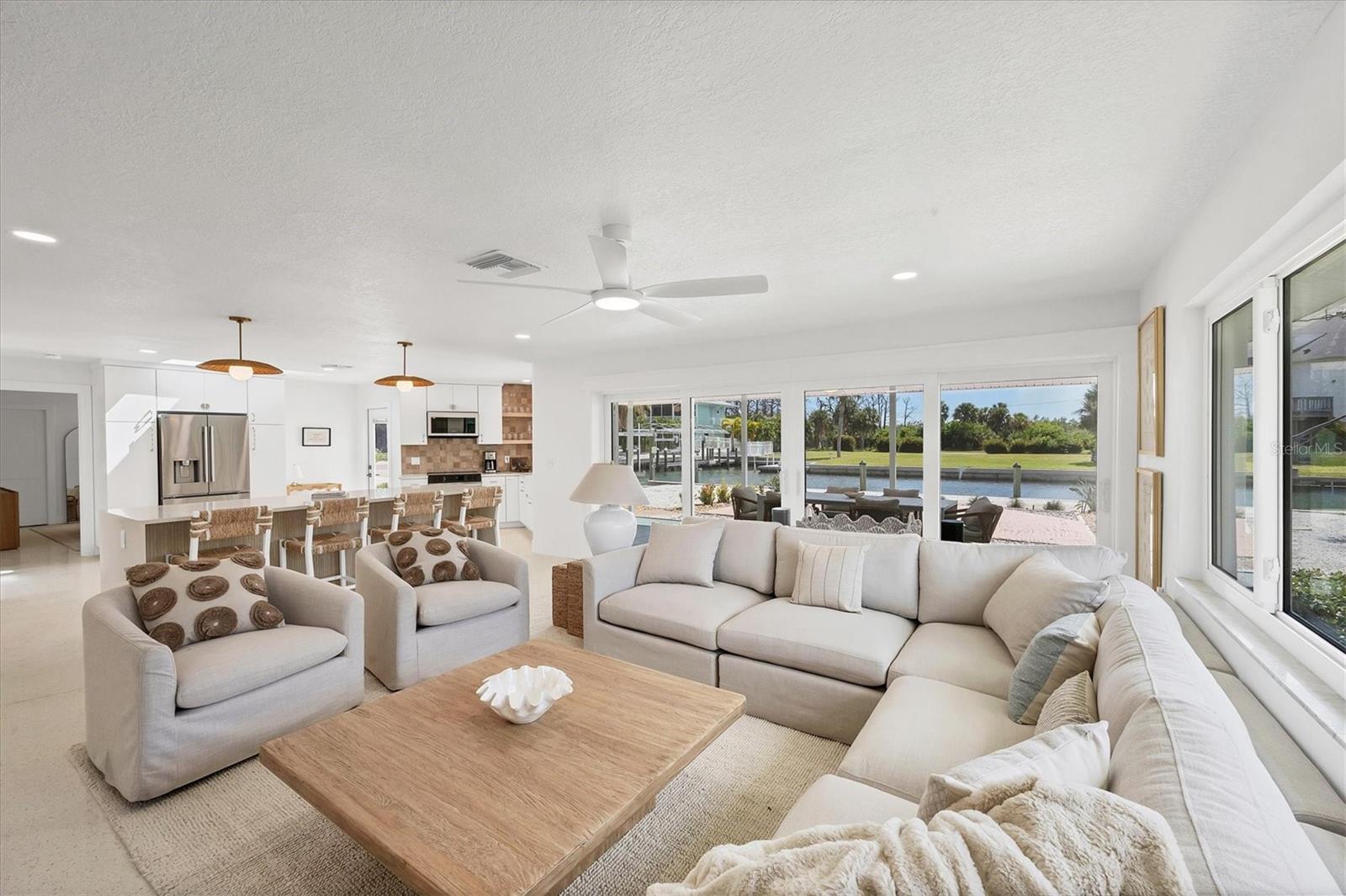 GROVE CITY COVE - Residential Lease