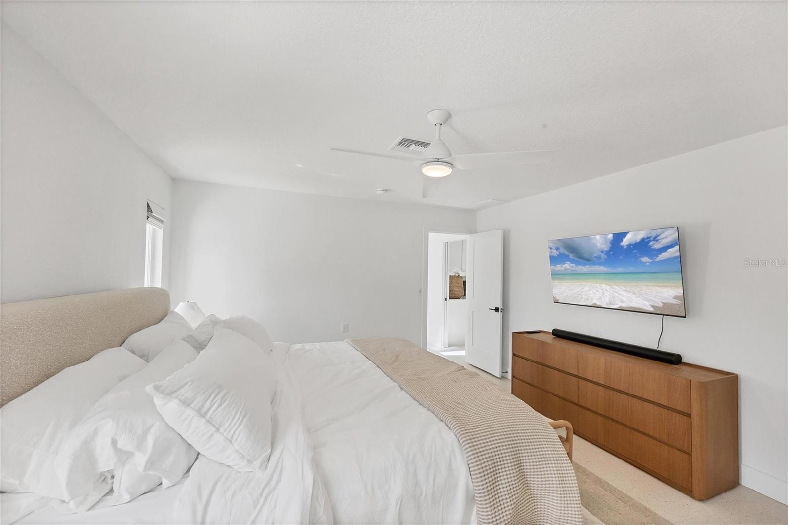 GROVE CITY COVE - Residential Lease