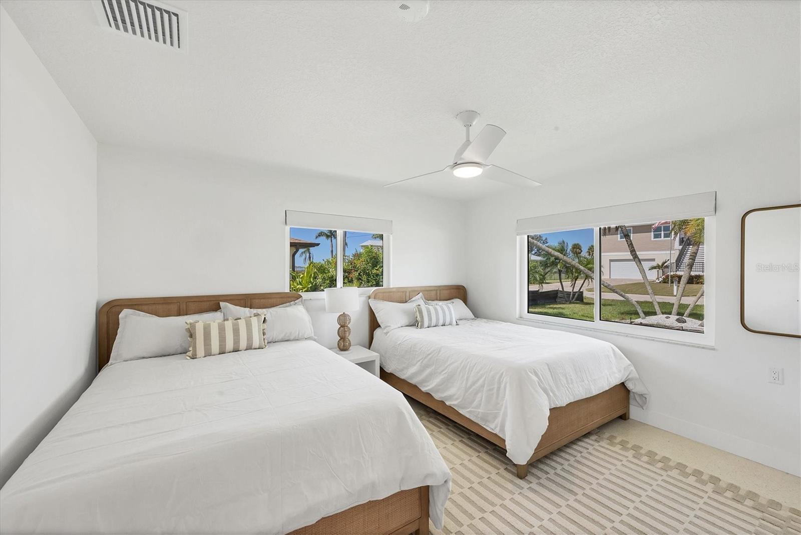 GROVE CITY COVE - Residential Lease