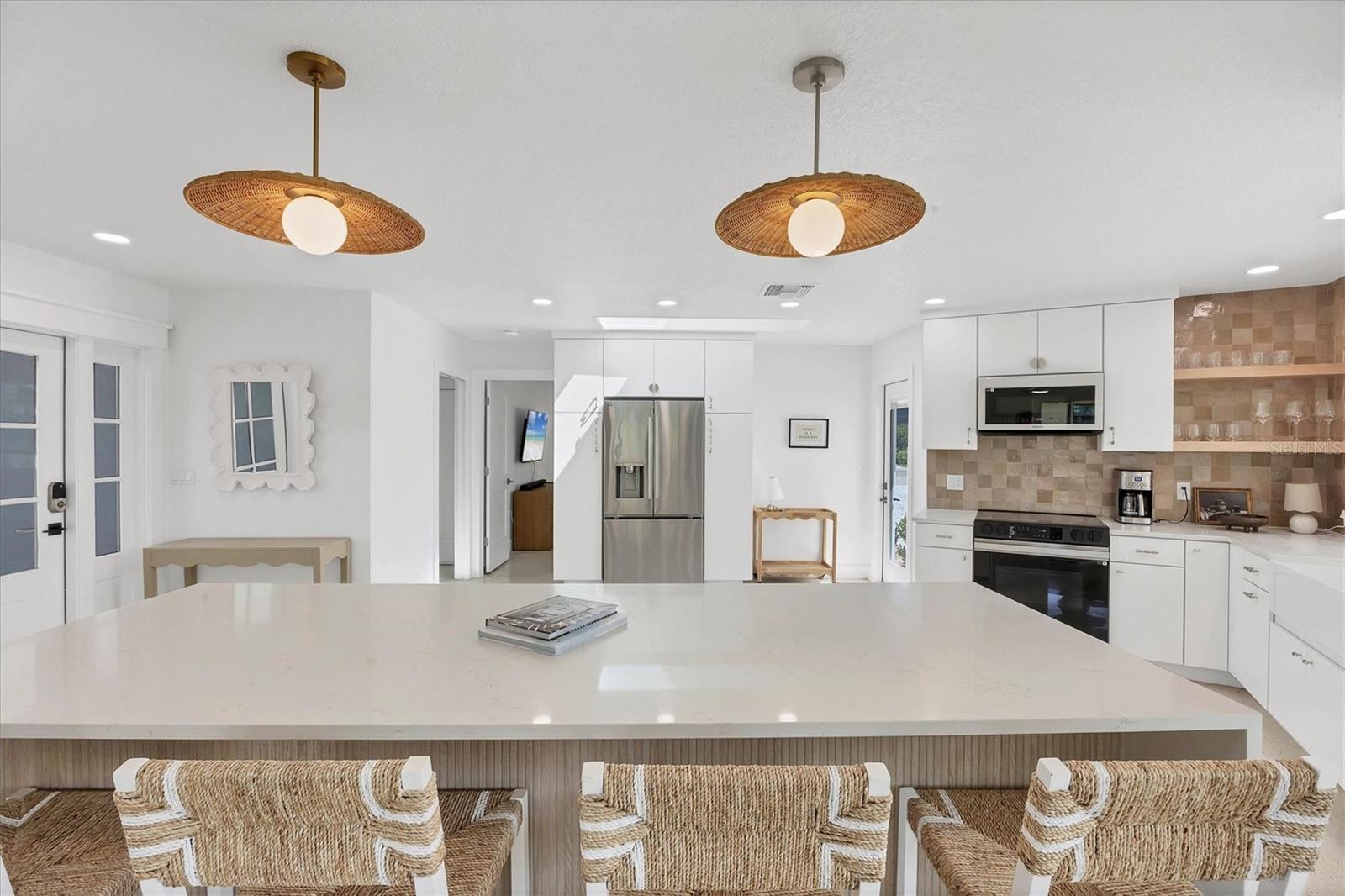 GROVE CITY COVE - Residential Lease