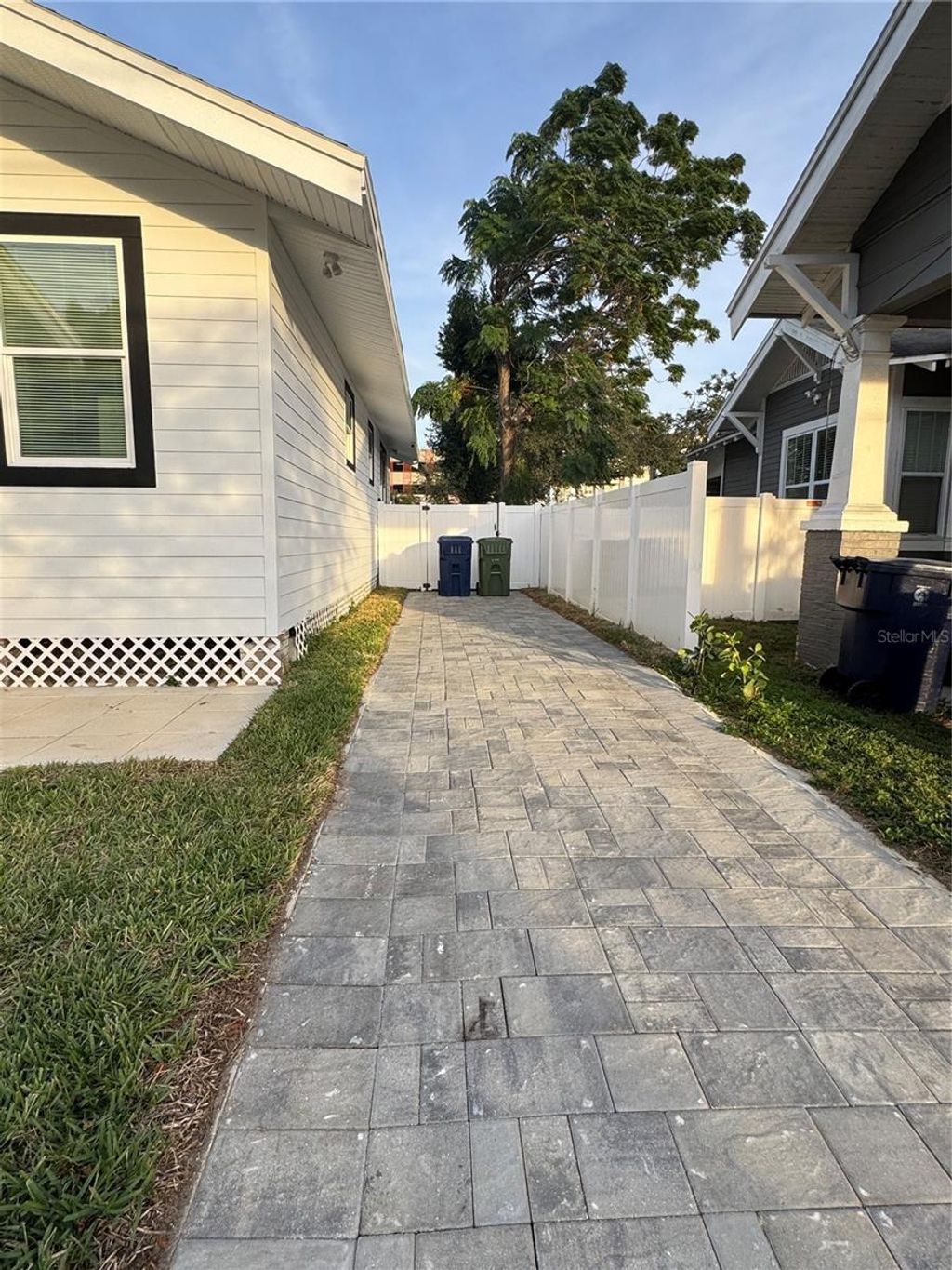 Photo of 212 S Fremont Avenue, Tampa, FL 33606 (MLS # TB8469215)