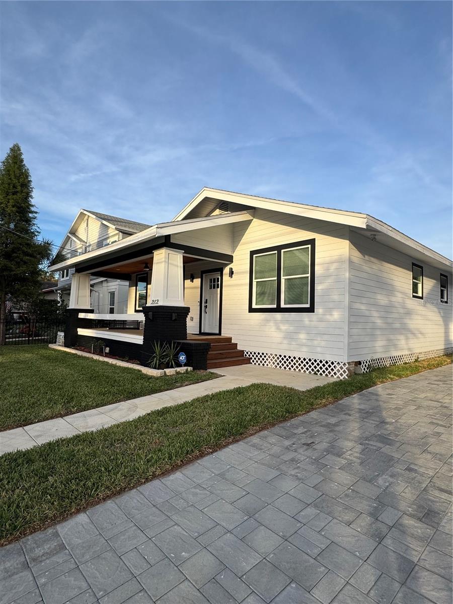 212 S FREMONT AVENUE