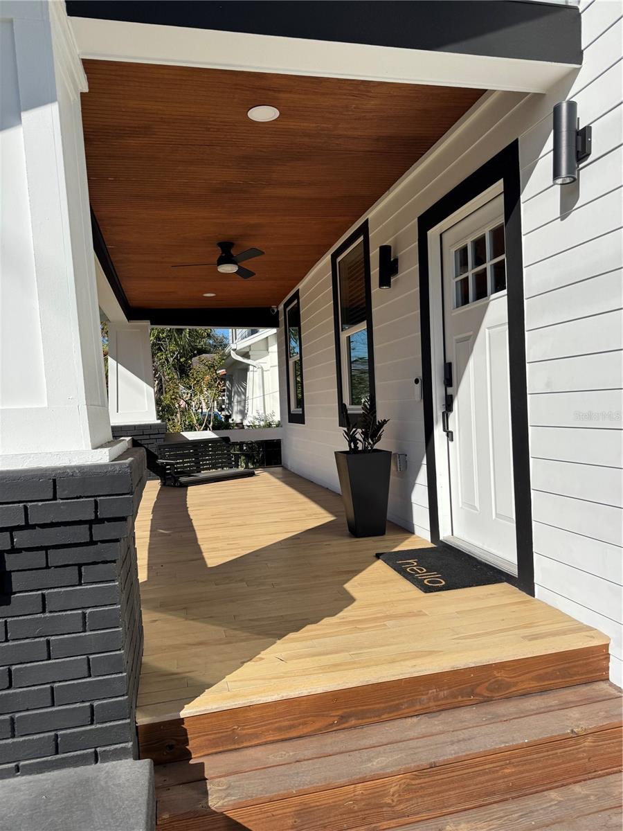 212 S FREMONT AVENUE