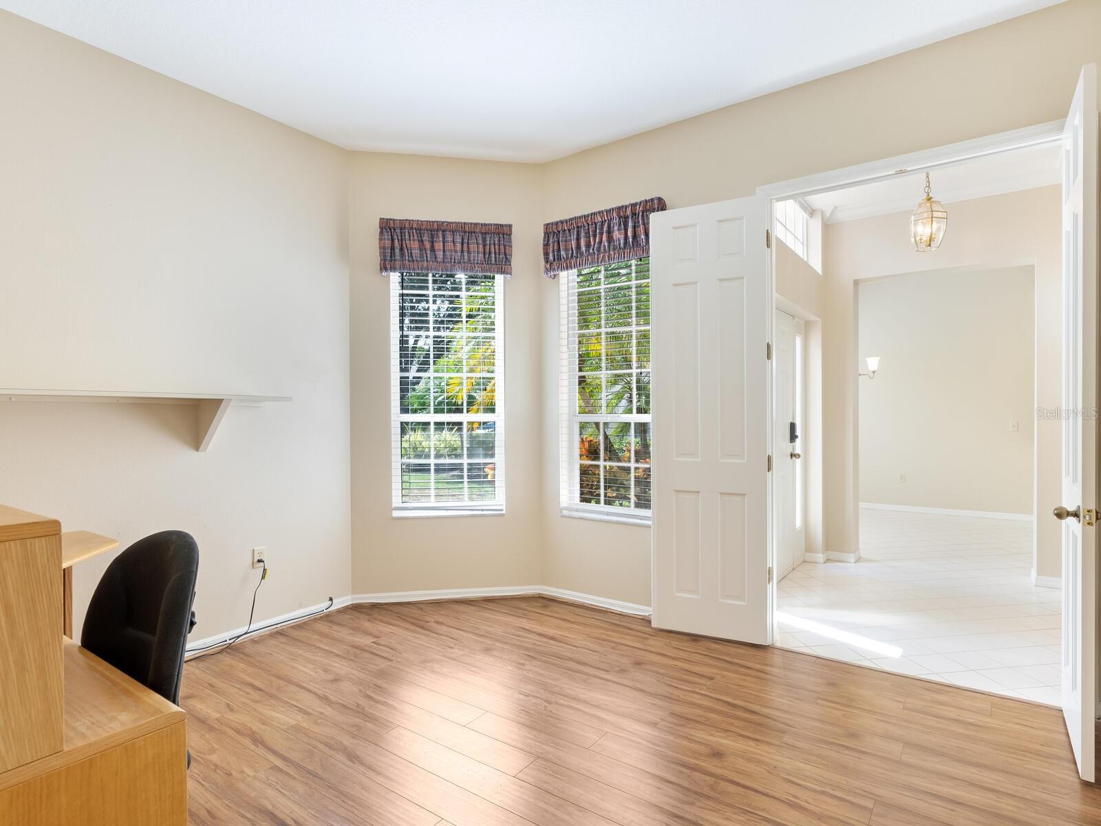 STRATFIELD PARK - THE MEADOWS - Residential