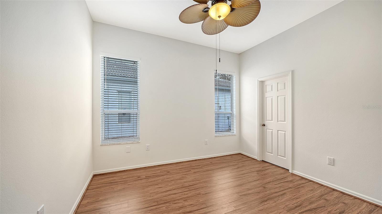 STRATFIELD PARK - THE MEADOWS - Residential