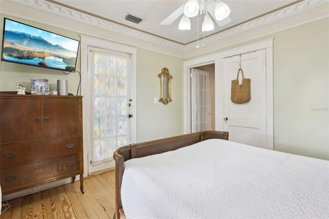 Tiny photo for 1021 E Third Avenue, Mount Dora, FL 32757 (MLS # G5102889)