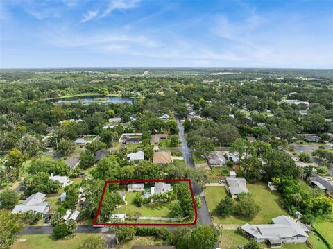 Tiny photo for 1021 E Third Avenue, Mount Dora, FL 32757 (MLS # G5102889)