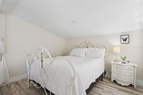 Tiny photo for 1021 E Third Avenue, Mount Dora, FL 32757 (MLS # G5102889)