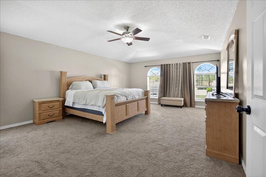 LEHIGH WOODS - Residential