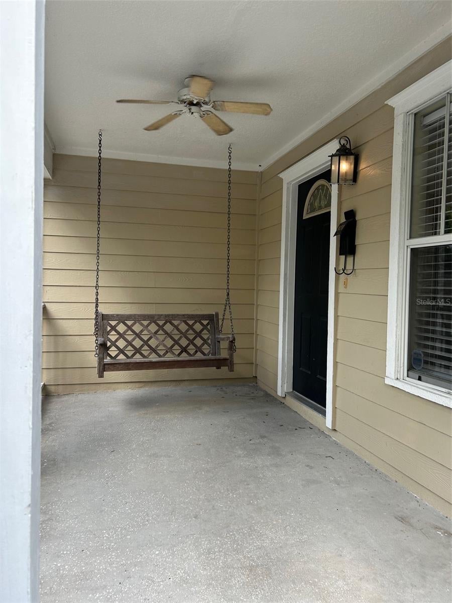 Photo of 920 N Hampton Avenue, Orlando, FL 32803 (MLS # O6436828)