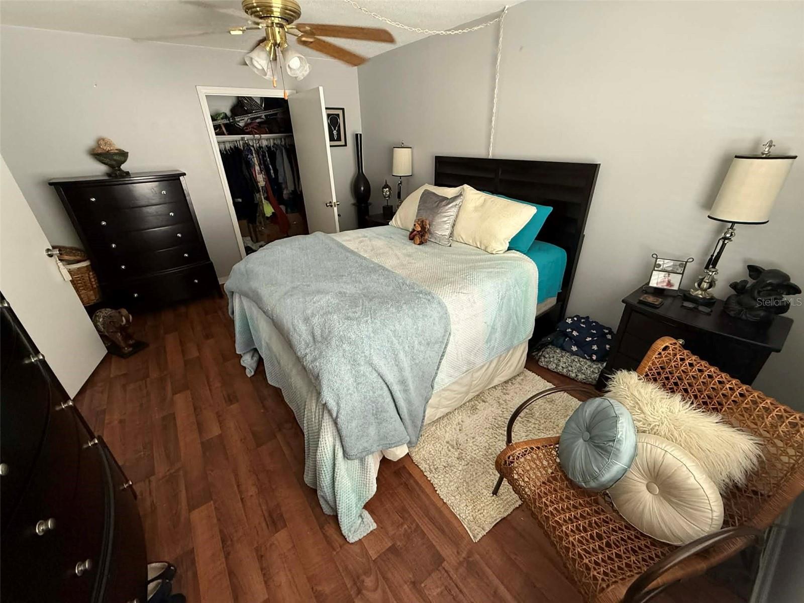 LES CHATEAUX CONDO - Residential