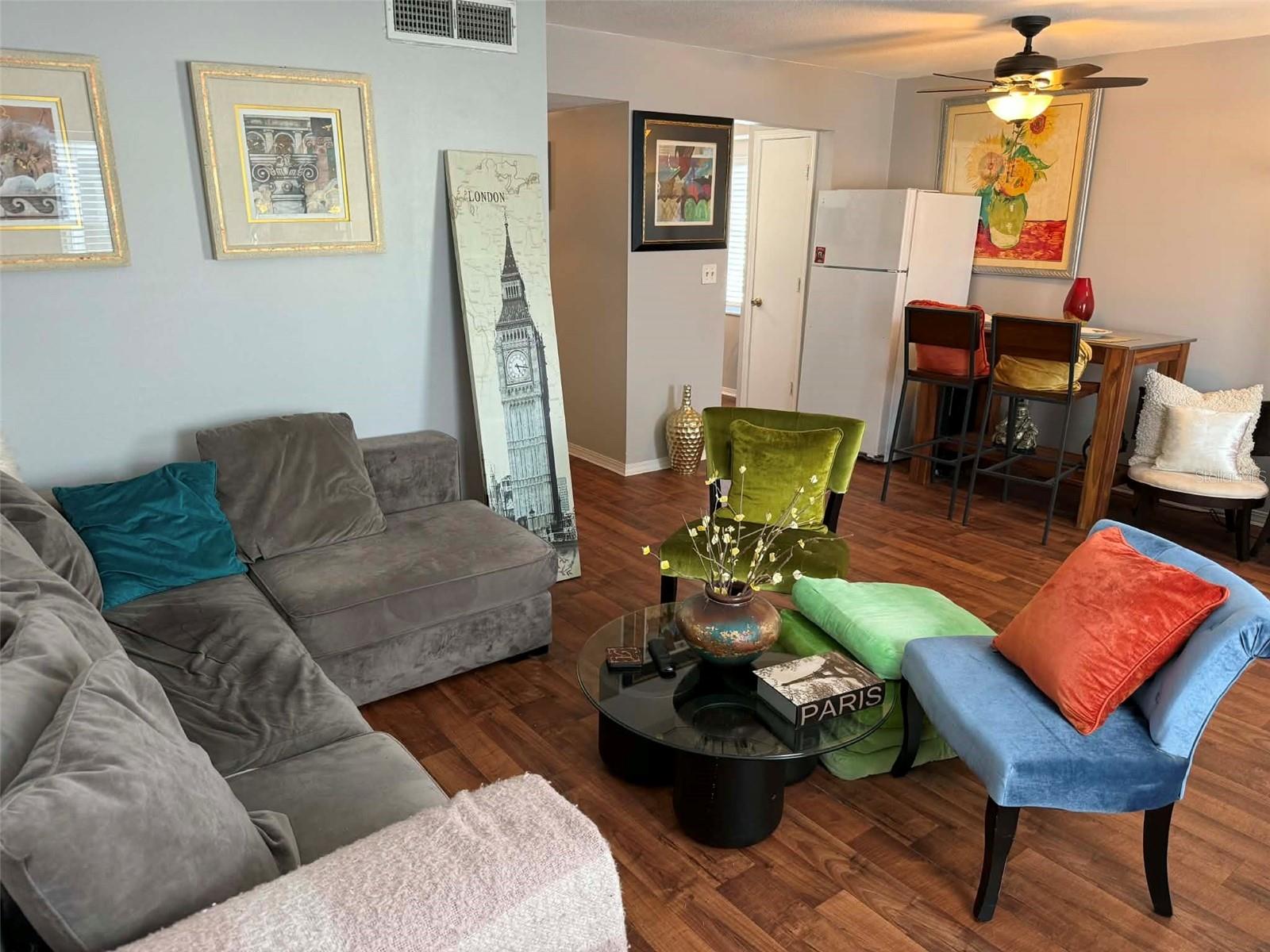 LES CHATEAUX CONDO - Residential