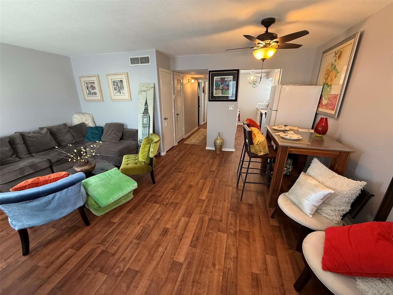 LES CHATEAUX CONDO - Residential