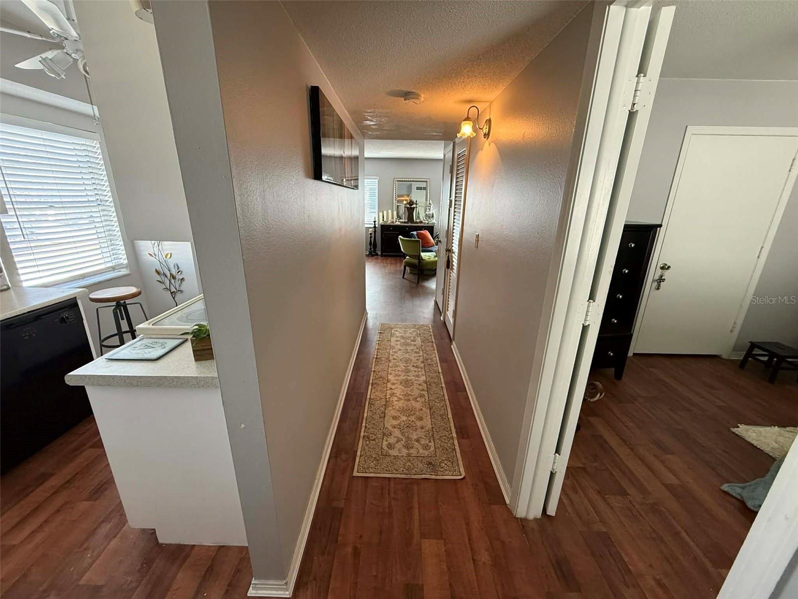 LES CHATEAUX CONDO - Residential