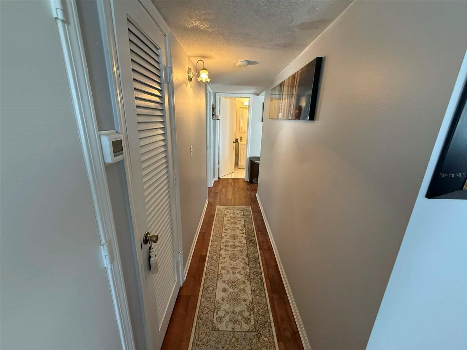 LES CHATEAUX CONDO - Residential