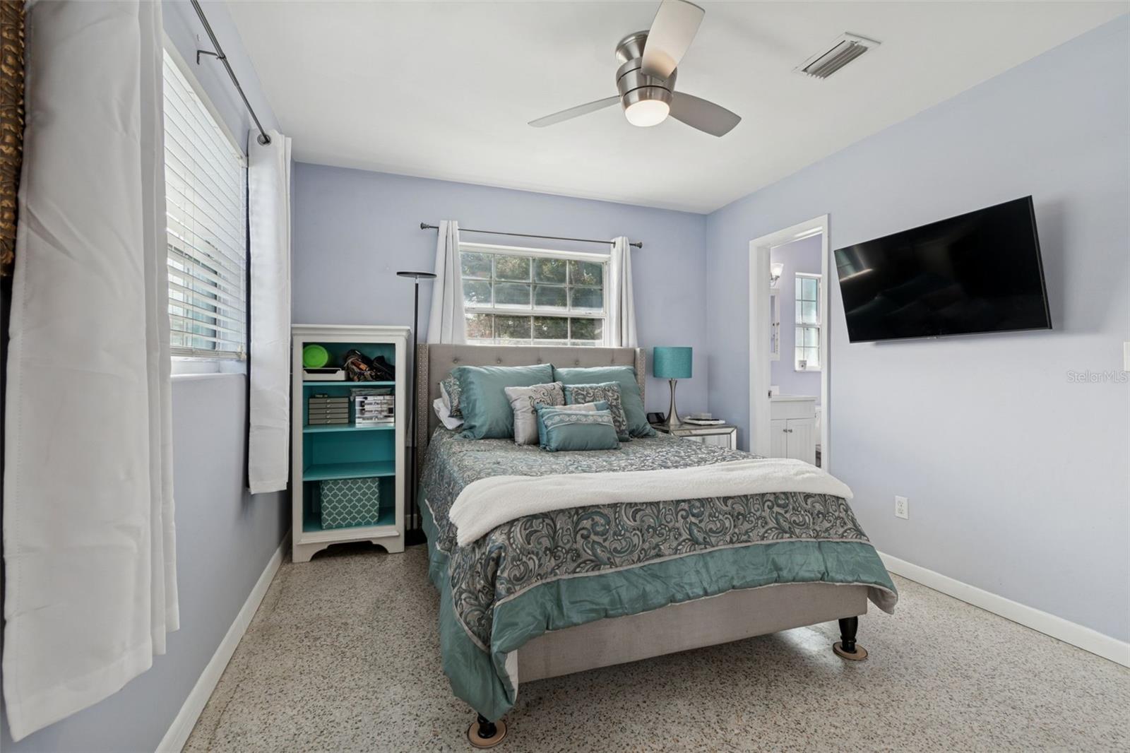 HARBOR CREST - Residential