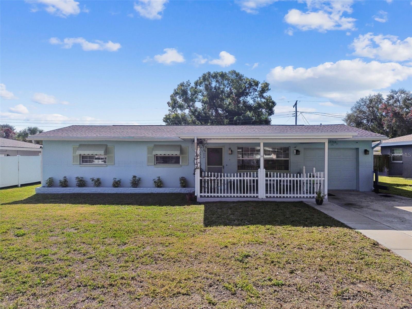 HARBOR CREST - Residential