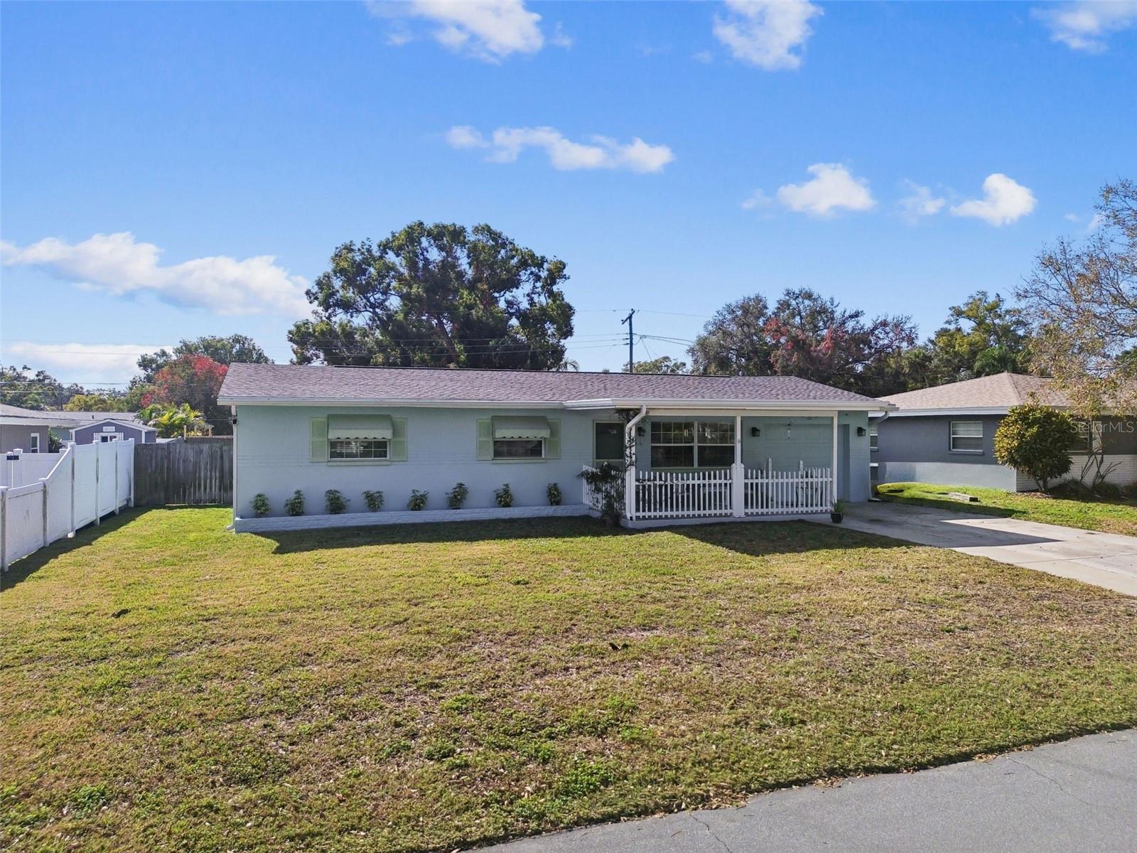 HARBOR CREST - Residential