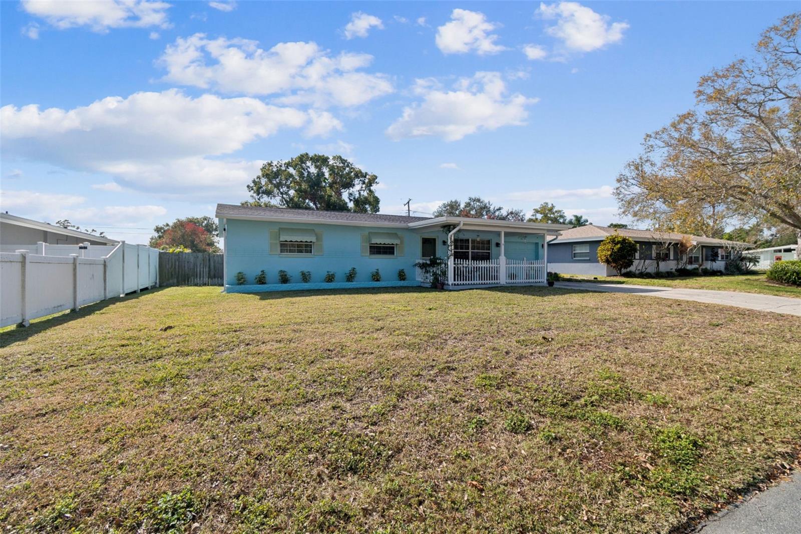 HARBOR CREST - Residential