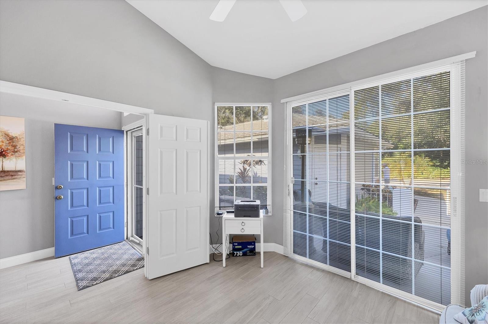 UNIVERSITY PARK COUNTRY CLUB - Residential