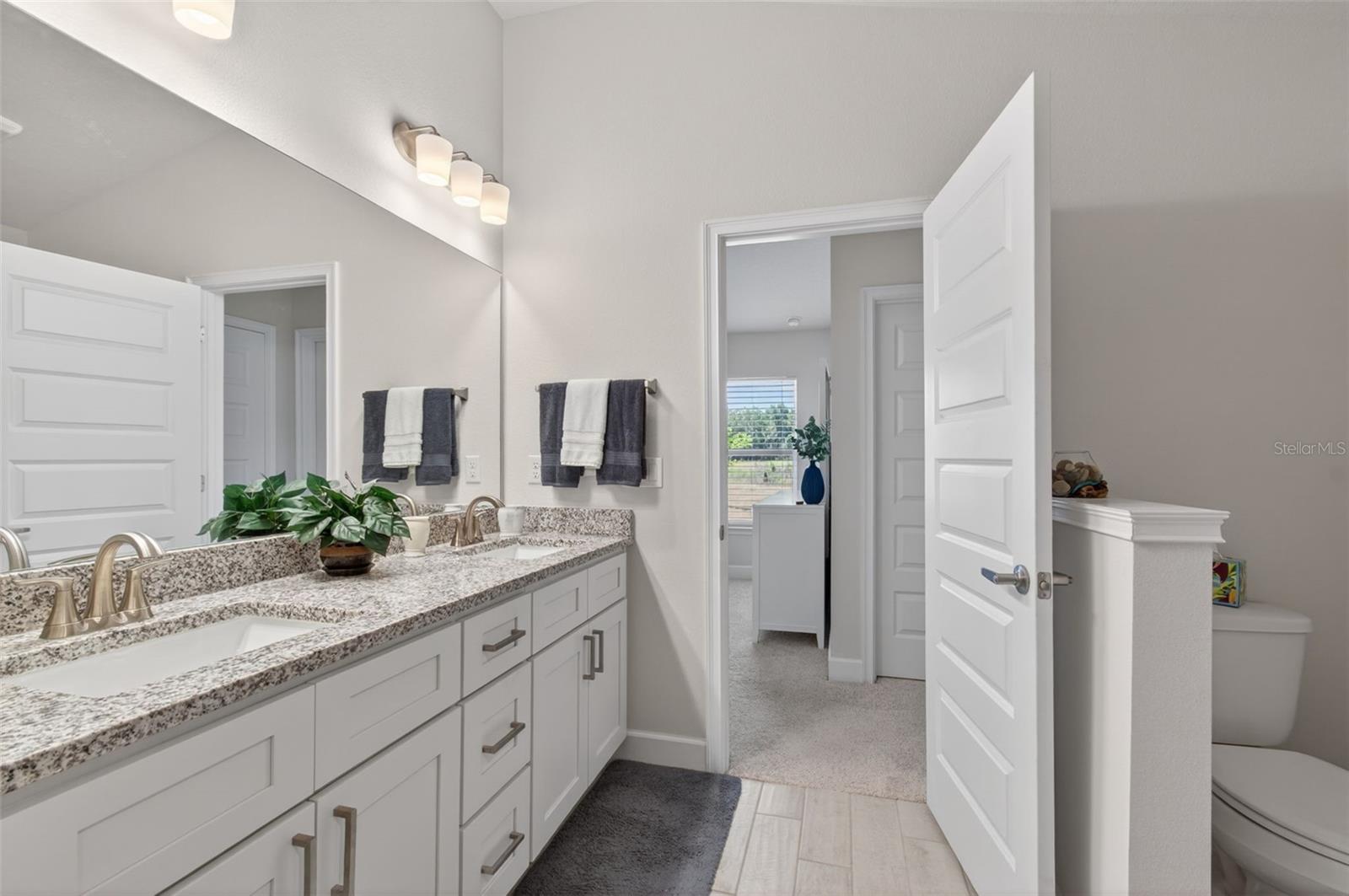 COUNTRY WAY SOUTH PH 1 PB 38 PG 79 - Residential