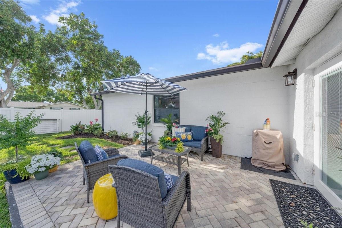 EAGLE MANOR - Residential