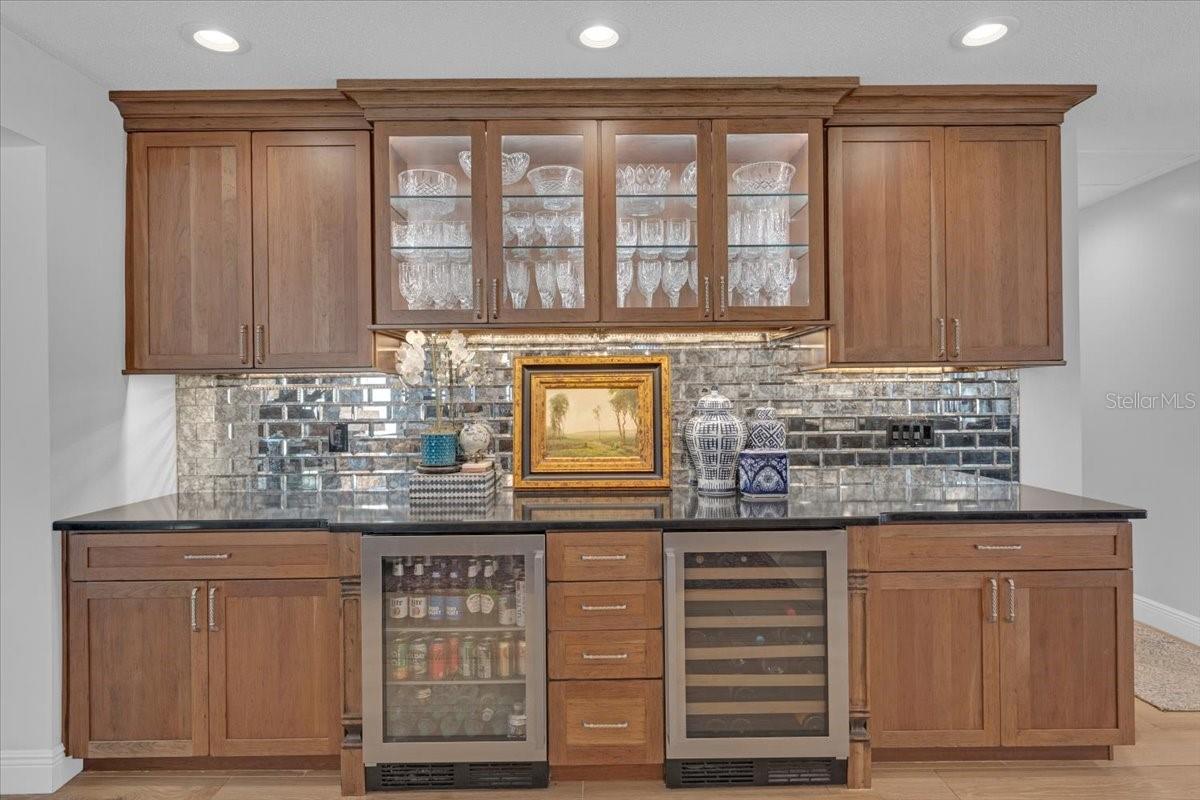 EAGLE MANOR - Residential