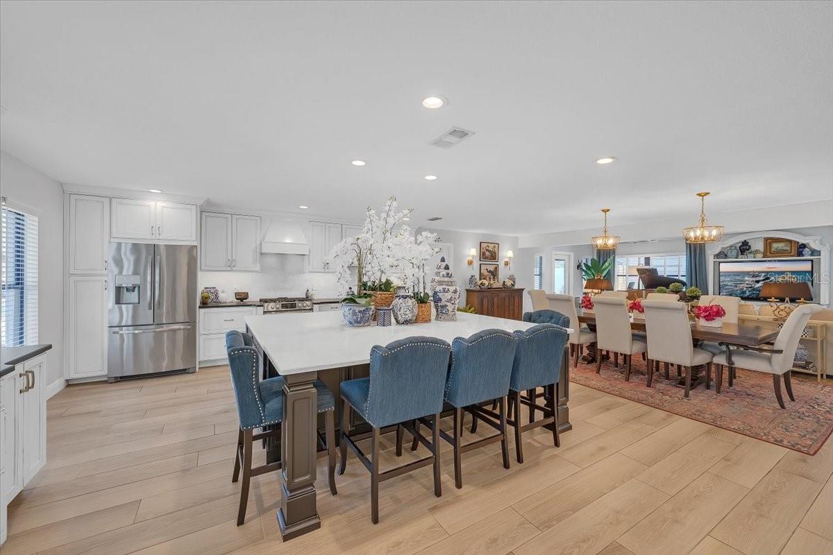 EAGLE MANOR - Residential