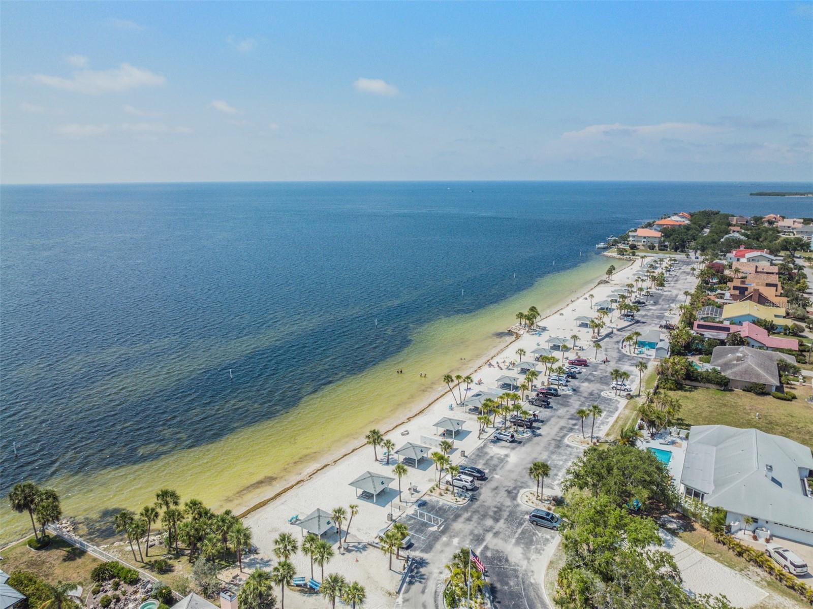 FLOR A MAR - Residential