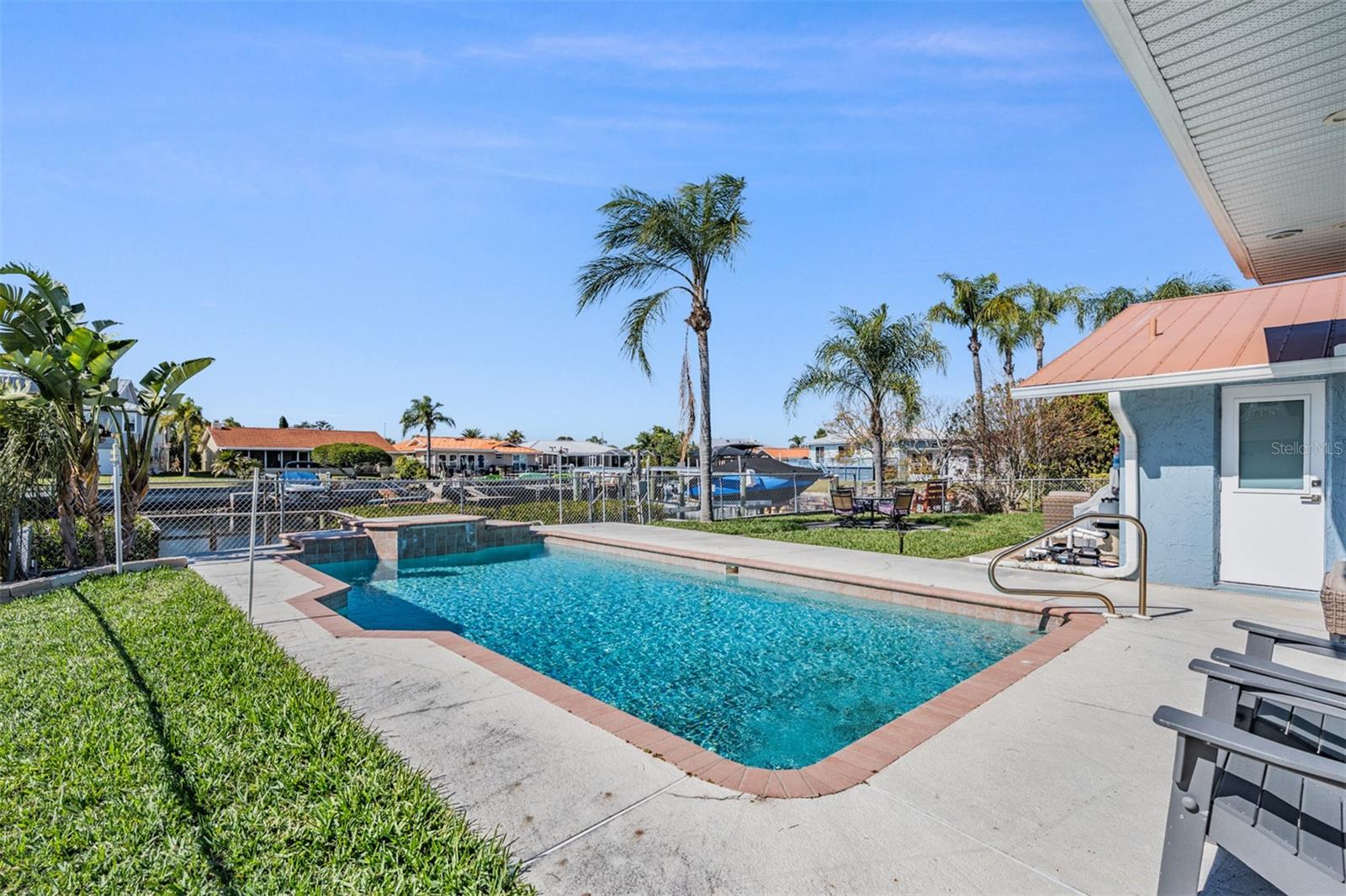 FLOR A MAR - Residential