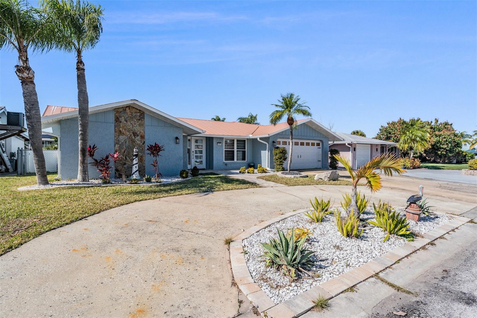 5001 MARLIN DRIVE