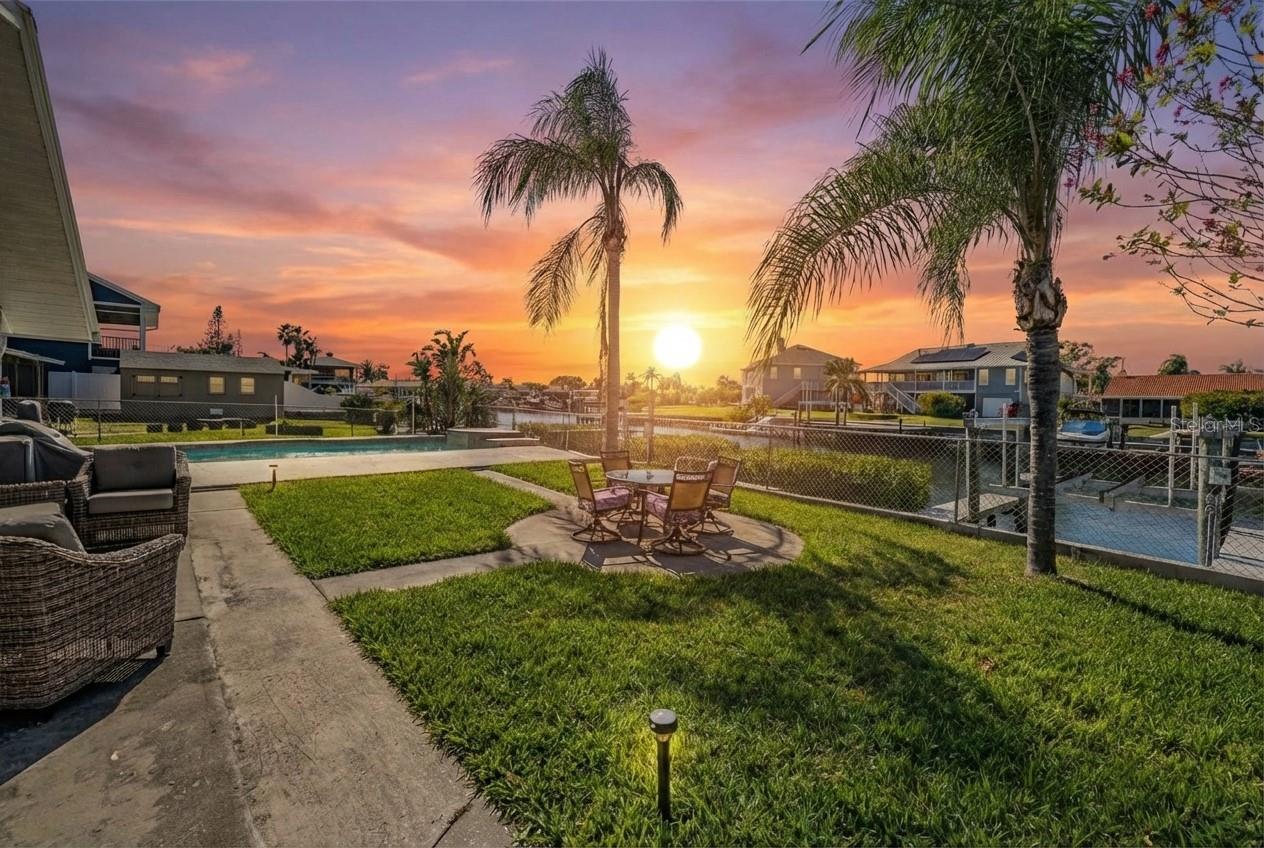 FLOR A MAR - Residential