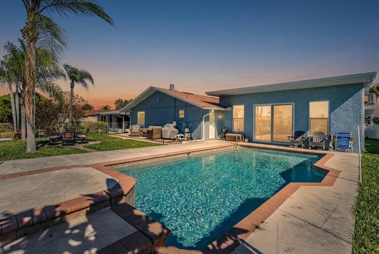 FLOR A MAR - Residential