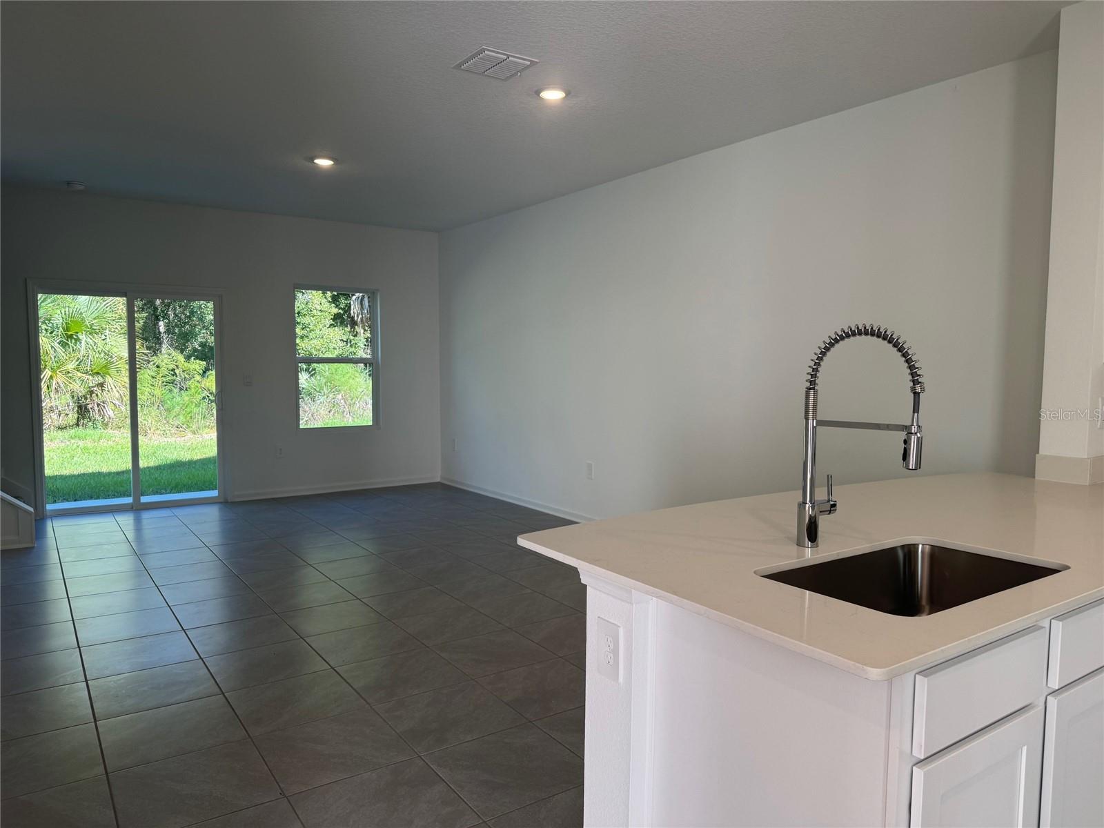 BRIDGEWATER - Residential