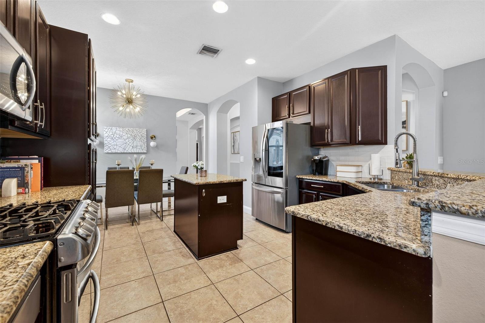 CHANNING PARK - Residential