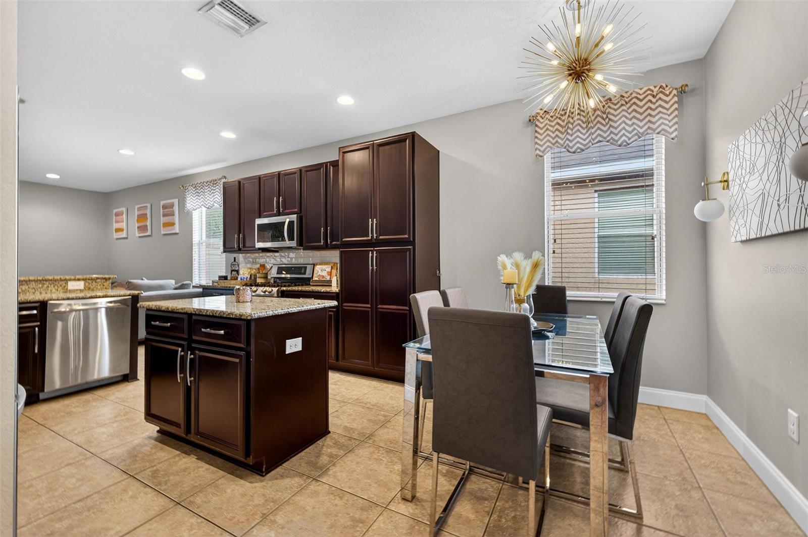 CHANNING PARK - Residential