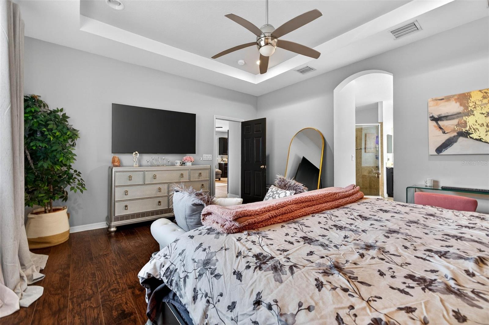 CHANNING PARK - Residential