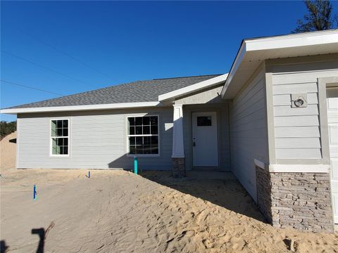 A home in DUNNELLON