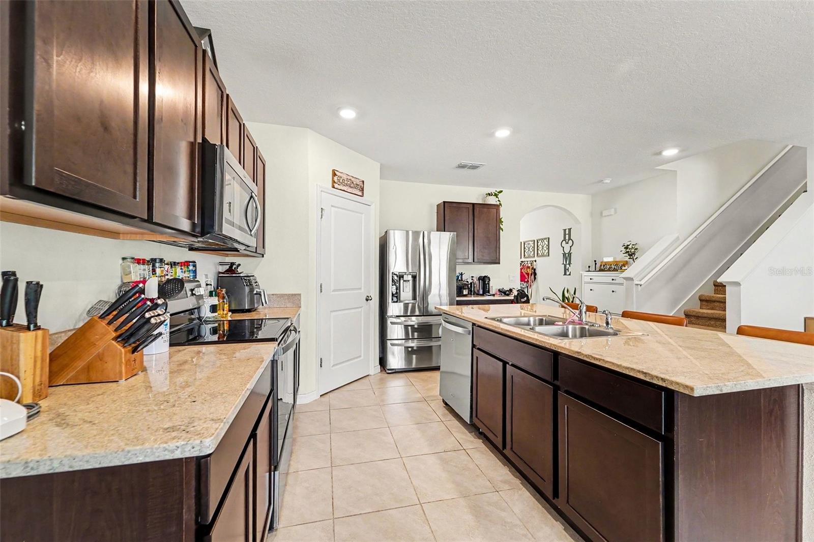AVALON PARK WEST-NORTH PH 3 - Residential