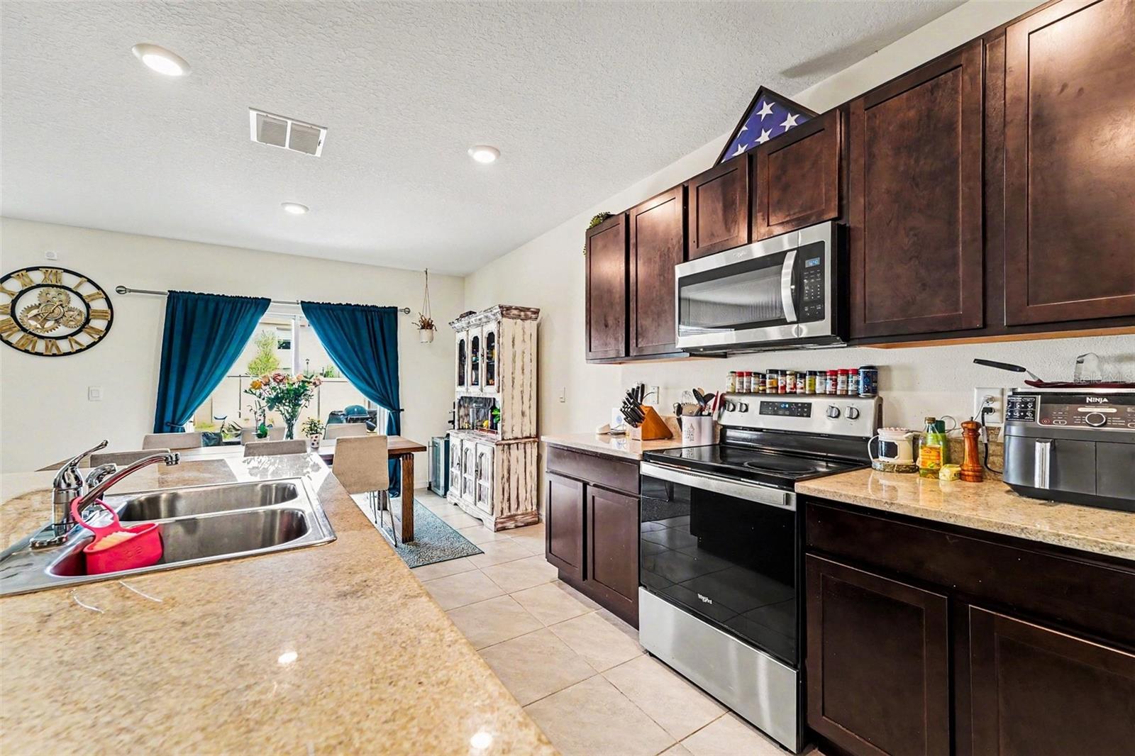 AVALON PARK WEST-NORTH PH 3 - Residential