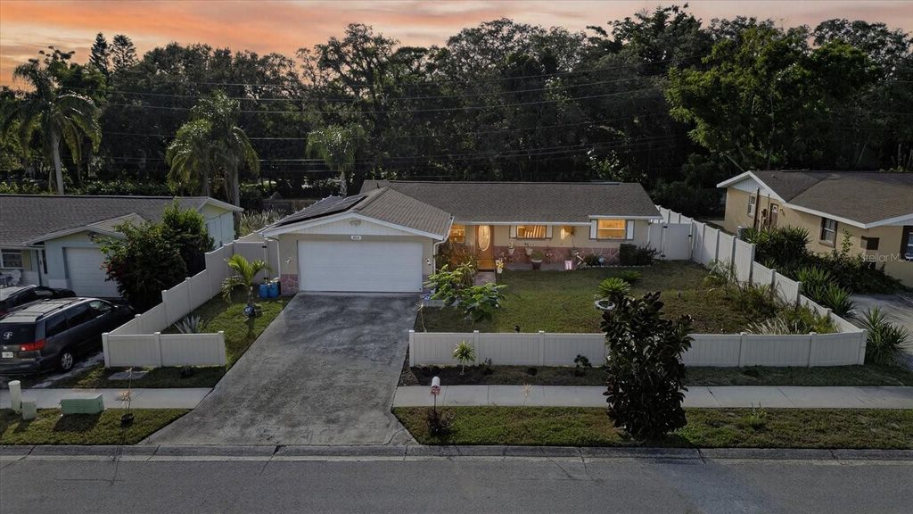 Photo of 1612 Coppertree Drive, Tarpon Springs, FL 34689 (MLS # W7879515)