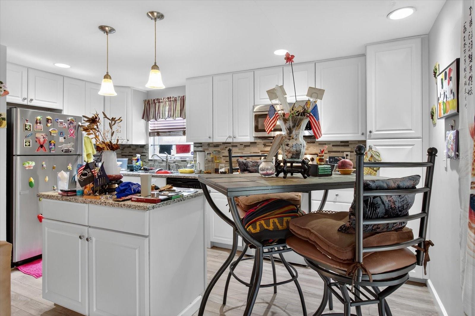 TRENTWOOD MANOR - Residential