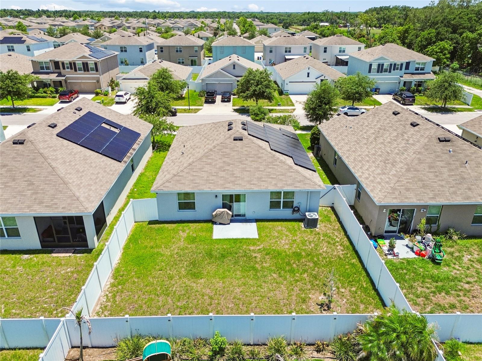 10208 GOLDEN LIGHT COURT