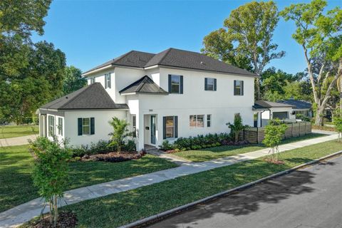 Photo of 500 W Hazel Street, Orlando, FL 32804 (MLS # O6272038)