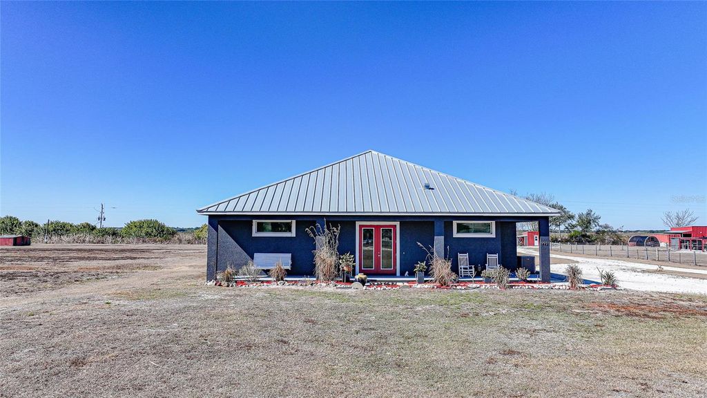 Photo of 9931 SE English Avenue, Arcadia, FL 34266 (MLS # C7521359)