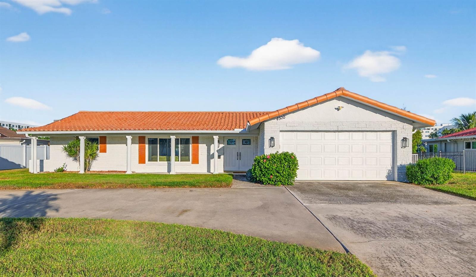 BROADWATER - Residential