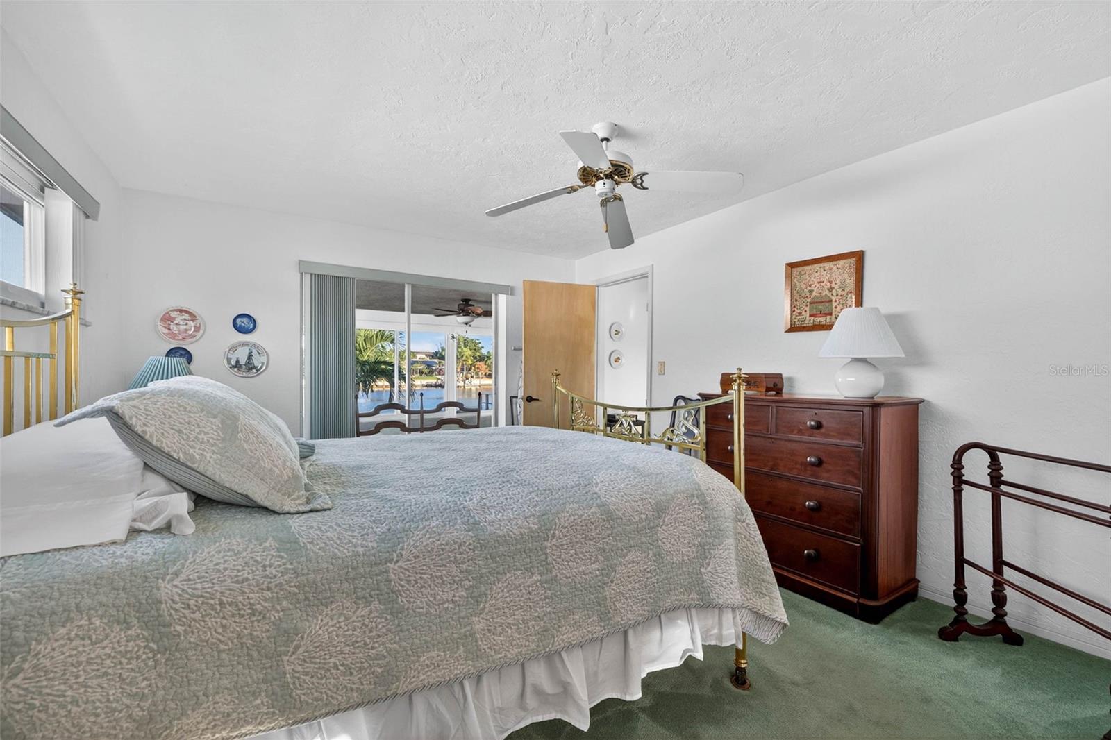 BROADWATER - Residential