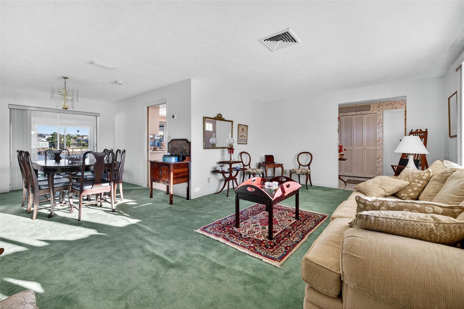 BROADWATER - Residential