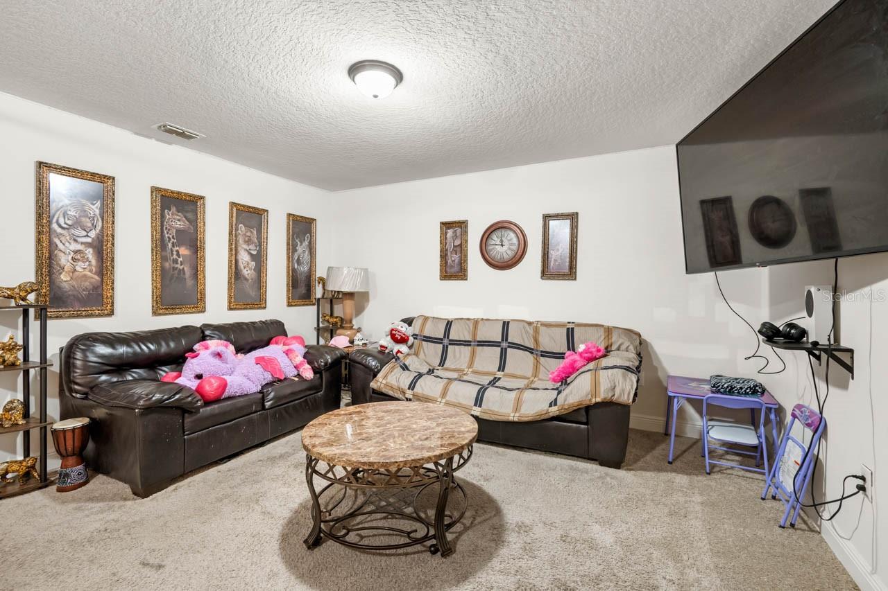 BOYETTE PARK PH 1E - Residential