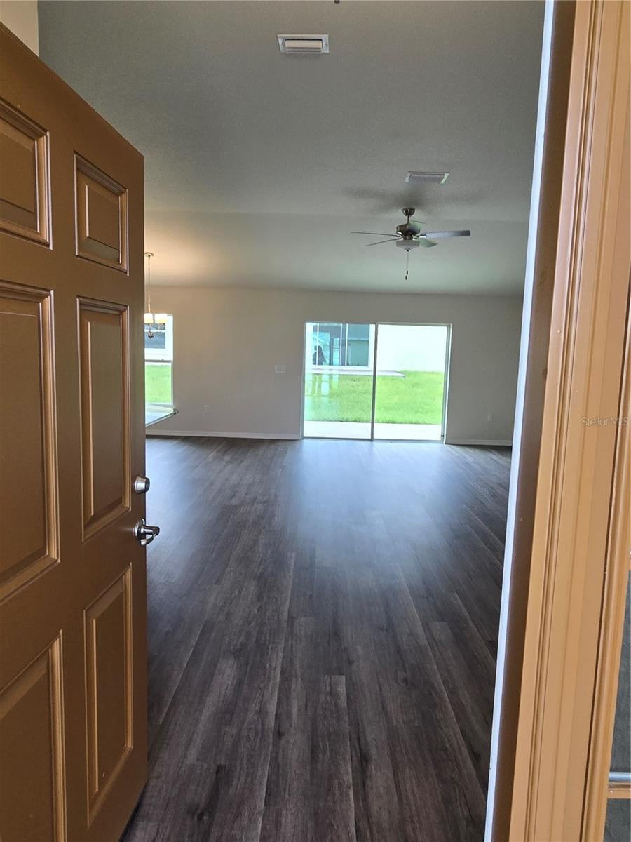 608 W WALKERTOWN